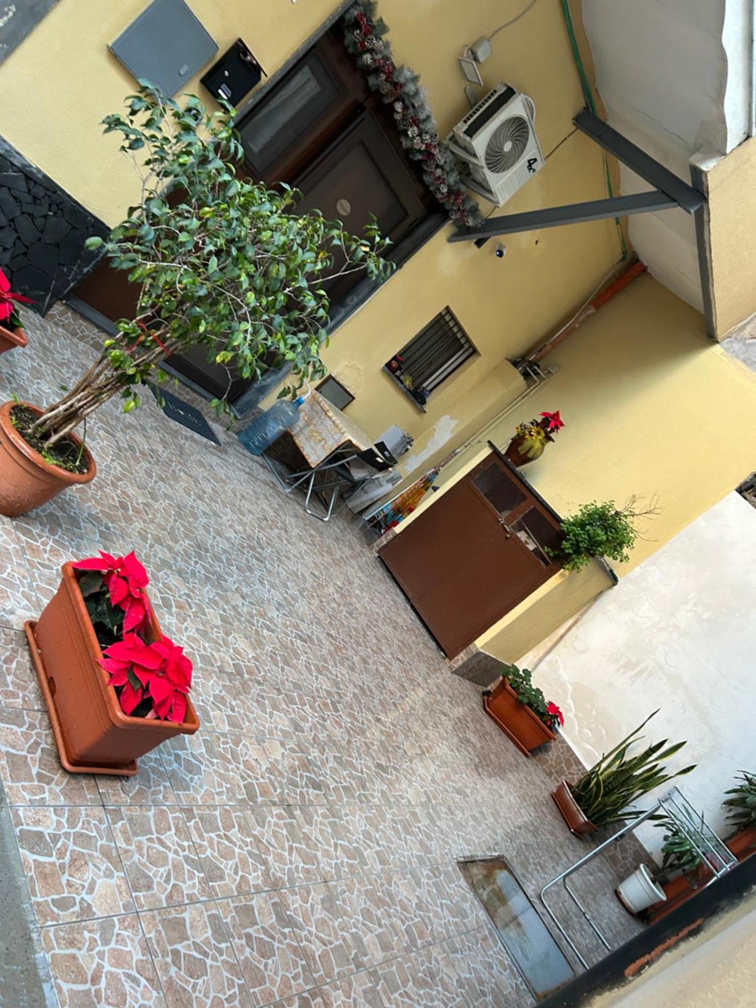 Ferienwohnung Dany House CTA Exterior foto